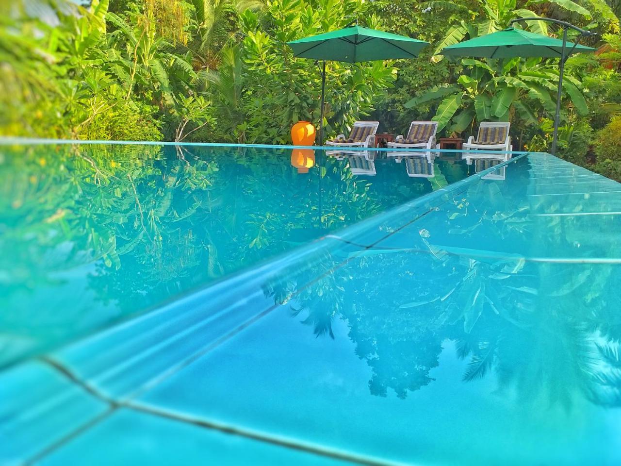 Abundia Unawatuna Bagian luar foto